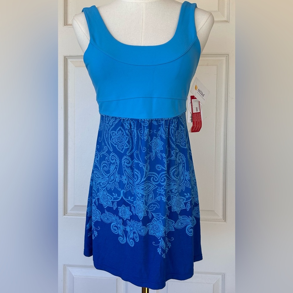 Athleta Women’s Sidekick Tunic‎ Shelf Bra Blue Size Small